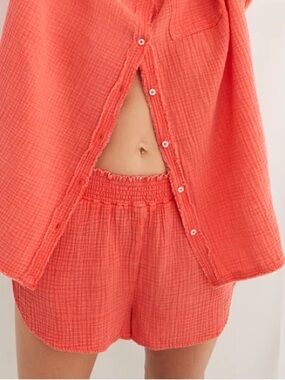 AERIE 100% Cotton Gauzy Coral Pink Textured Pocketed Shorts EUC L